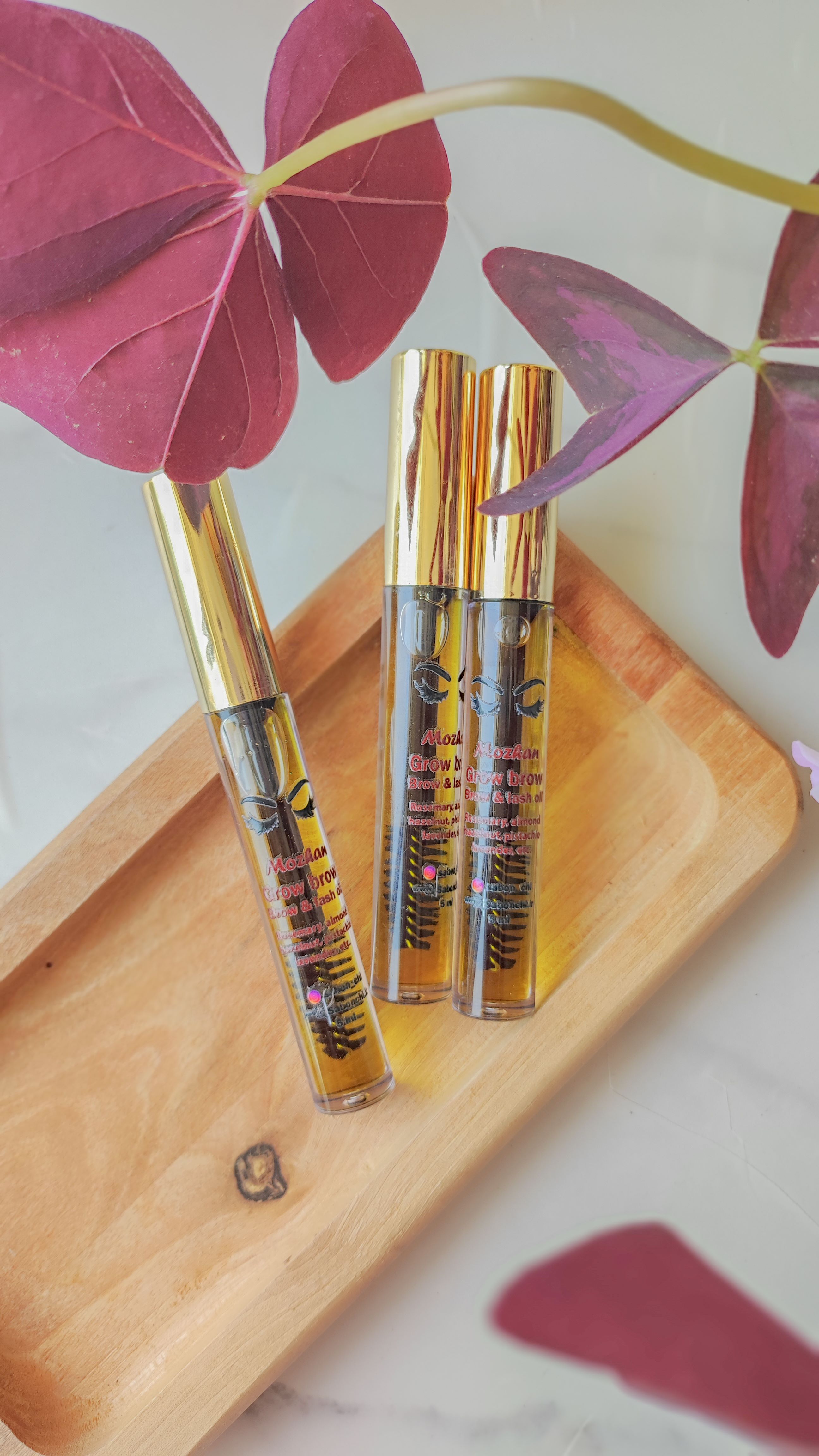 محلول روغنی تقویت مژه و ابرو